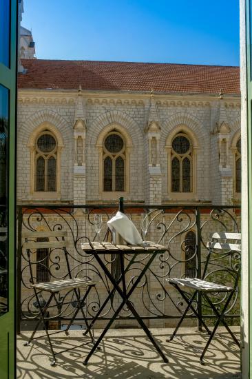 Hôtel du centre Nice - balcon ensoleillé